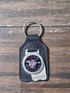Vintage Ford Mustang Key Fob Keychain Silver Tone Logo on Black